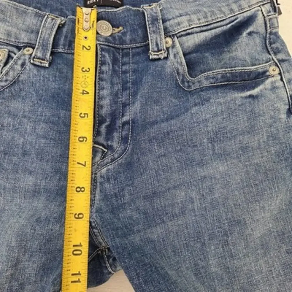 True Religion Shorts Men 31 Ricky Relaxed Straight Denim Cut-Off Distressed